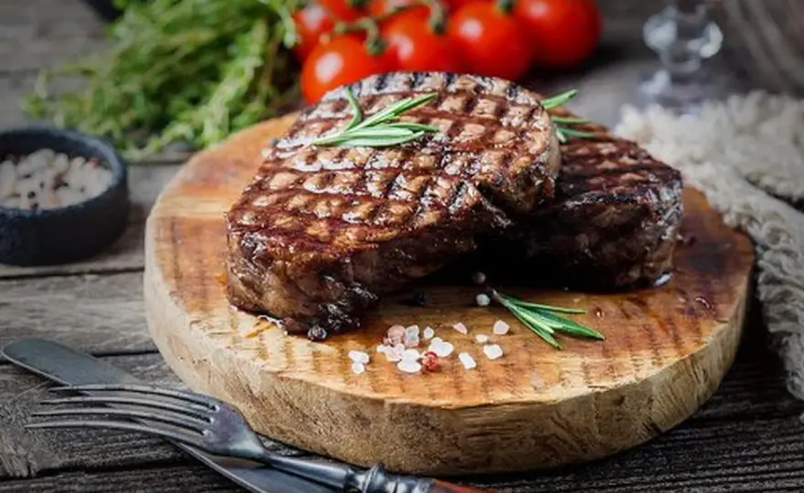 Quand saler la viande au barbecue - Le guide ultime