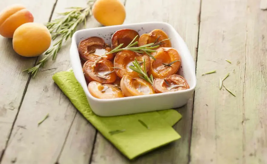 Abricots rôtis au four - Le secret d'un dessert parfait