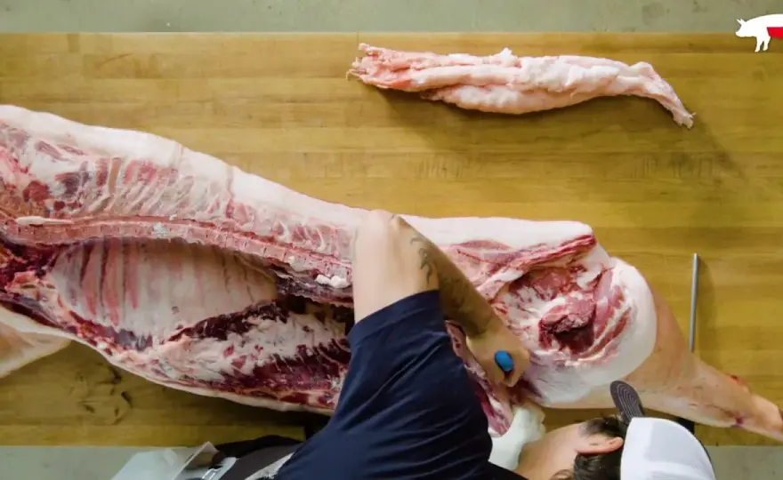 Découpe porc entier - Maîtrisez l'art du boucher !