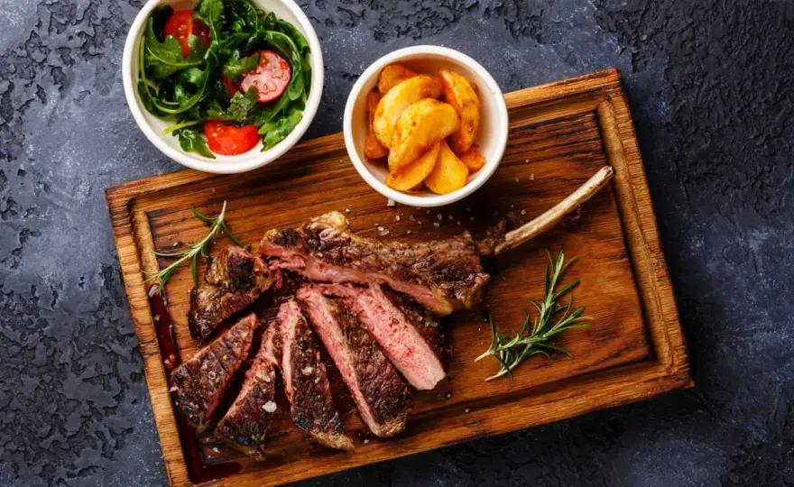 Que servir avec une côte de bœuf ? Les meilleurs accords