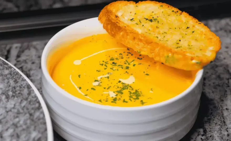 Comment épaissir une soupe - 6 astuces pour un potage parfait